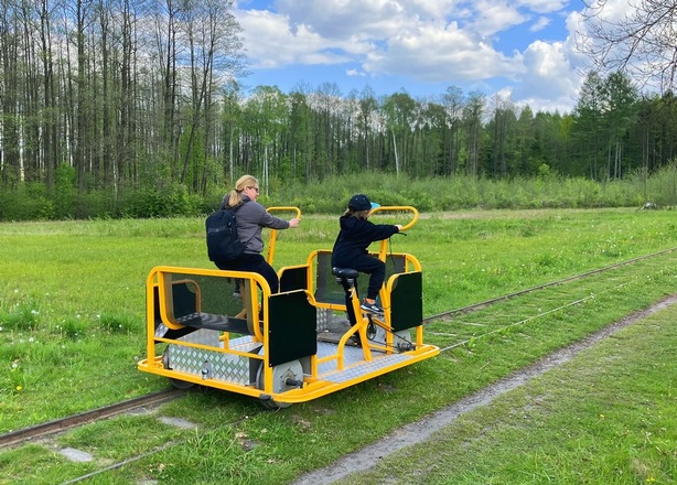 Bilety na  24.04.2026 (piątek) Kwietniowe piątkowe drezynowanie